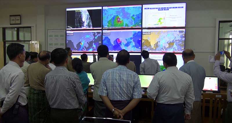 ေန႔လယ္ ၁၂ ေနာက္ပိုင္း အႏၱရာယ္ရွိပါတယ္၊ ညေန ၆ နာရီေနာက္ပိုင္း ေသခ်ာေပါက္ မေနပါနဲ႔ေတာ့