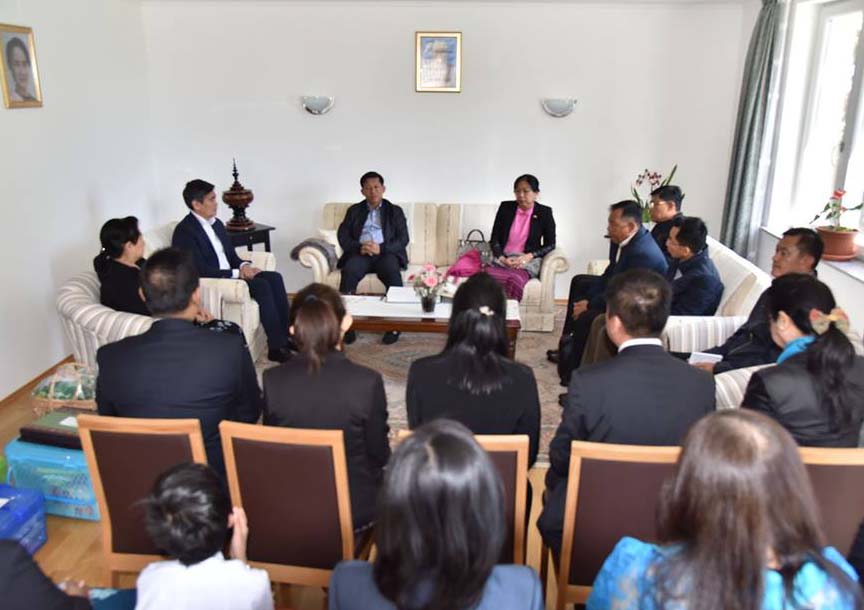 လက္ရွိႏိုင္ငံေရးလမ္းေၾကာင္းေပၚမွ အတိမ္းအေစာင္းမခံဟု ဥေရာပေရာက္ ကာခ်ဳပ္ေျပာ
