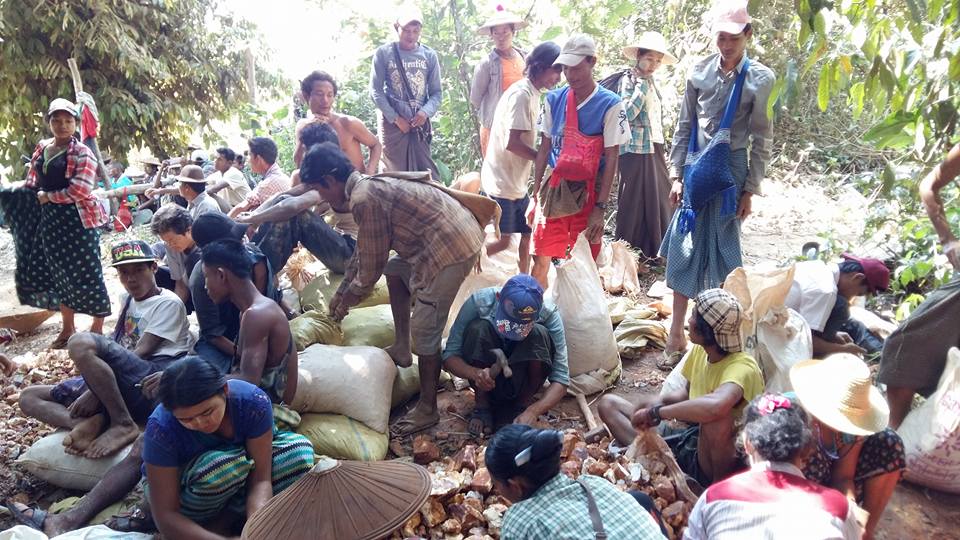 ေရႊက်င္ၿမိဳ႕နယ္တြင္ ပုဒ္မ ၁၄၄ အမိန္႔ ျပန္မ႐ုပ္ေသးသျဖင့္ ေဒသခံမ်ား အခက္အခဲေတြ႔ေန