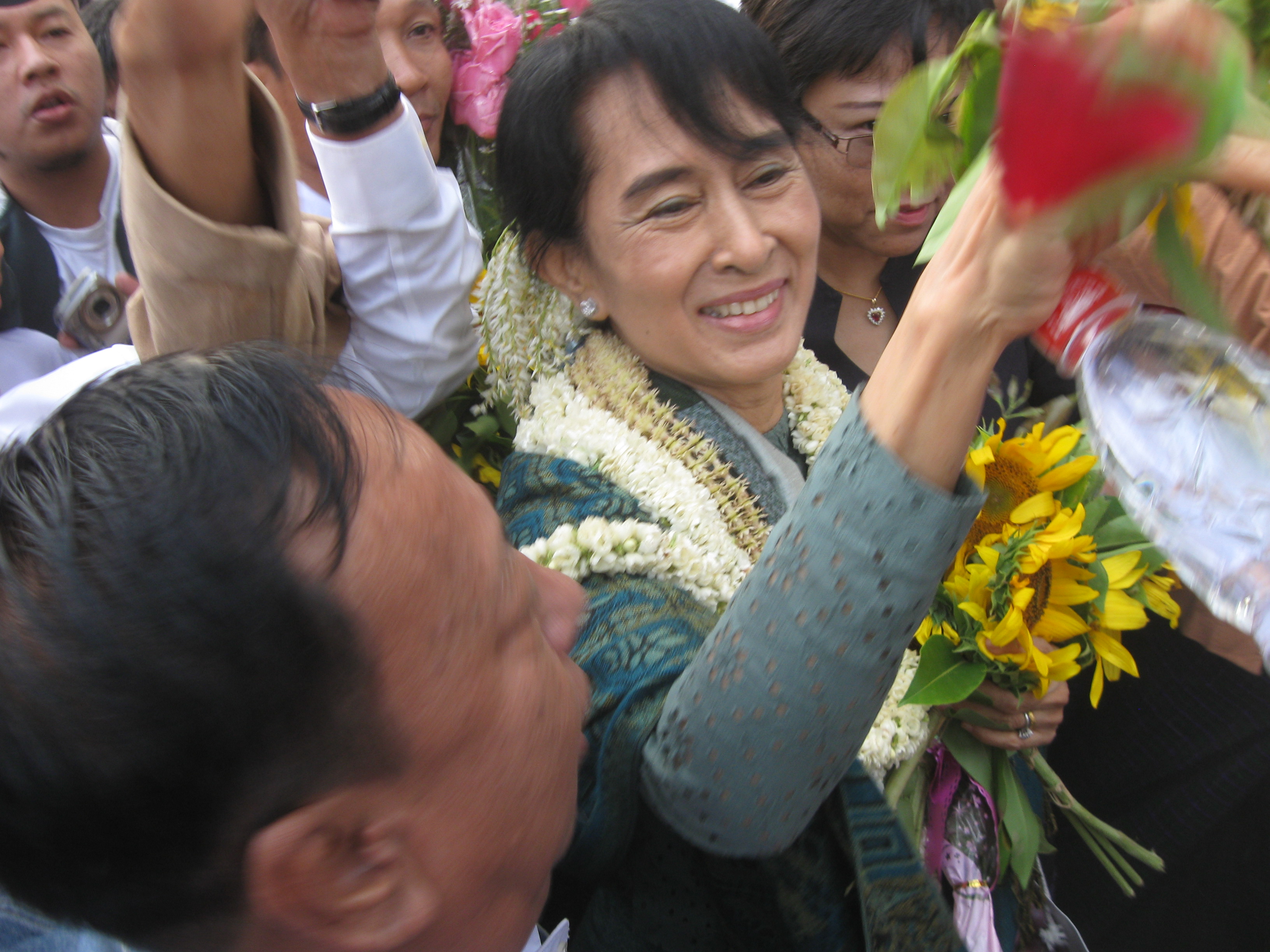 ​ေဒၚ​ေအာင္ဆန္း​စုၾကည္ ထား​ဝယ္ခရီး​စဥ္ (ဓာတ္ပံုသတင္း​)