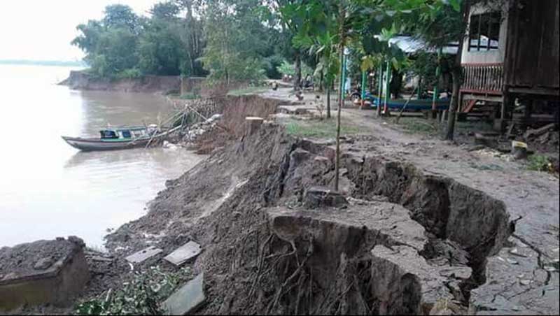 ဧရာဝတီျမစ္ကမ္းပါးၿပိဳ၍ လူဦးေရ ၂၀၀ ေက်ာ္ ေနစရာအခက္အခဲႀကံဳ