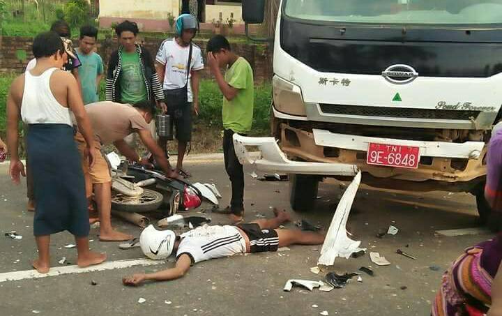 ေက်ာက္တင္ကားႏွင့္ ဆိုင္ကယ္ မ်က္ႏွာခ်င္းဆိုင္တိုက္၊ ၂ ဦး ေသဆံုး