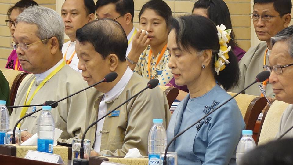 ၂၁ ရာစုပင္လံုညီလာခံကို ၁ ရက္ထပ္တိုး က်င္းပ