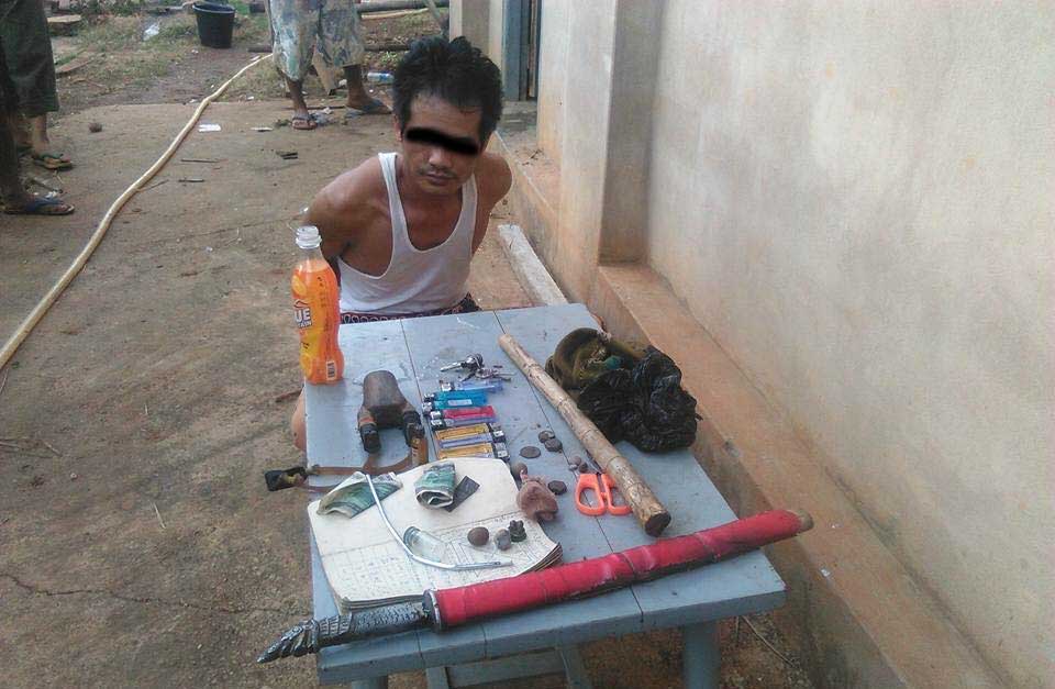 လား႐ိႈးတြင္ ေဆးေၾကာင္ၿပီး ကိုယ့္အိမ္ကိုယ္မီးျပန္႐ိႈ႕