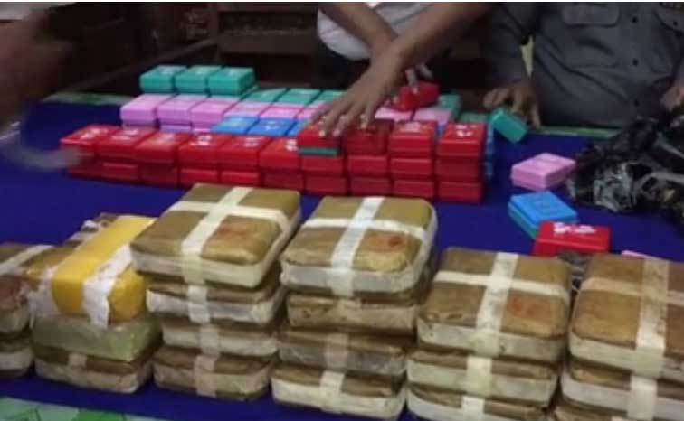 စစ္ေဆးမခံဘဲ ထြက္ေျပးသည့္ကားမွ မူးယစ္ေဆး က်ပ္သိန္း ၁ ေသာင္းေက်ာ္ဖုိး ဖမ္းမိ