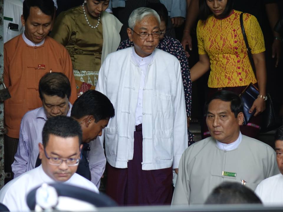 အဖြဲ႔ခ်ဳပ္ နာယက ဦးတင္ဦးကို ႏိုင္ငံေတာ္သမၼတက လာေရာက္ၾကည့္႐ႈအားေပး