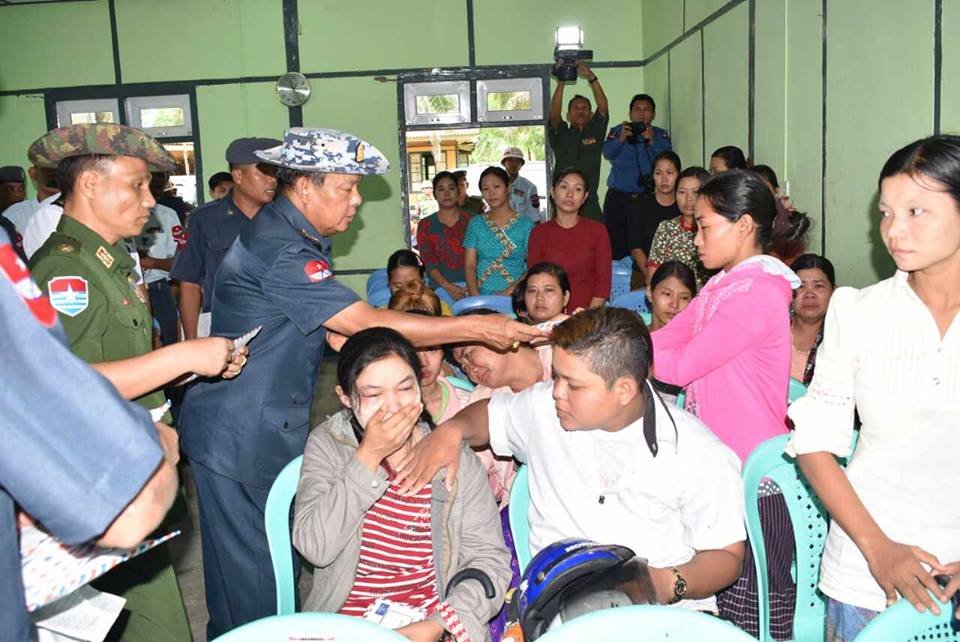 Y-8ေလယာဥ္မွ ရုပ္အေလာင္း ၂၉ ေလာင္းေတြ႔ရွိ၊ က်န္ရစ္မိသားစုမ်ားကို ေထာက္ပံ့ေၾကးေပးအပ္
