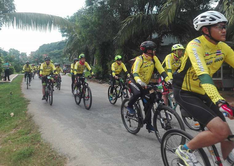 ထိုင္း-ျမန္မာ ခ်စ္ၾကည္ေရး စက္ဘီးစီးပြဲေတာ္ ေကာ့ေသာင္းတြင္ ျပဳလုပ္