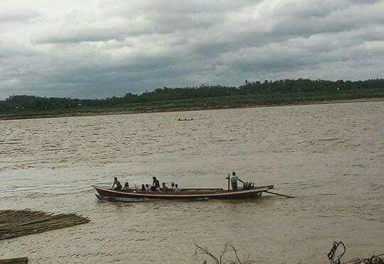မင္းကင္းၿမိဳ႕နယ္တြင္ ေက်ာင္းသားမ်ားလိုက္ပါလာသည့္စက္ေလွ တိမ္းေမွာက္