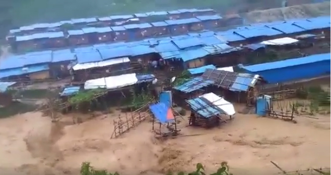 ကခ်င္ဒုကၡသည္စခန္းတြင္ ေရႀကီးေရလွ်ံ ေျမၿပိဳမႈျဖစ္ပြား (႐ုပ္သံ)
