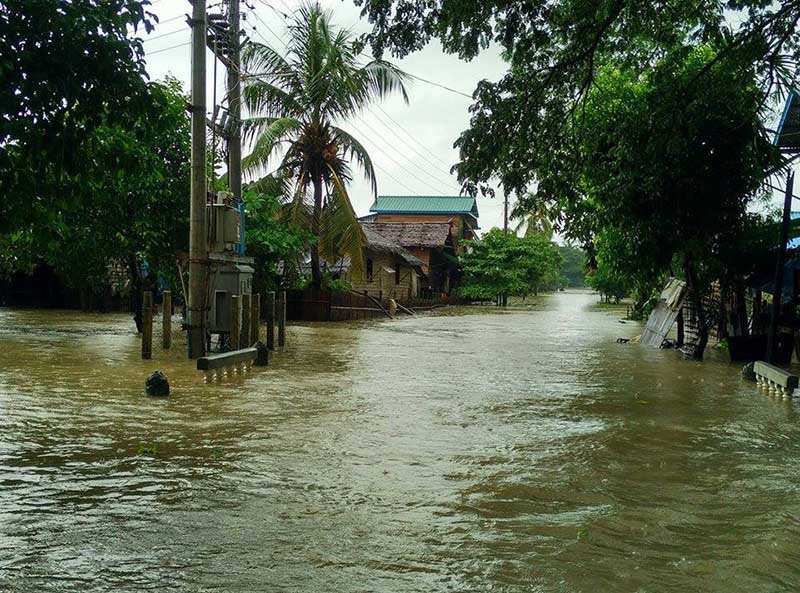 ေတာင္ကုတ္ႏွင့္ သံတြဲတြင္ ေရျပန္က်
