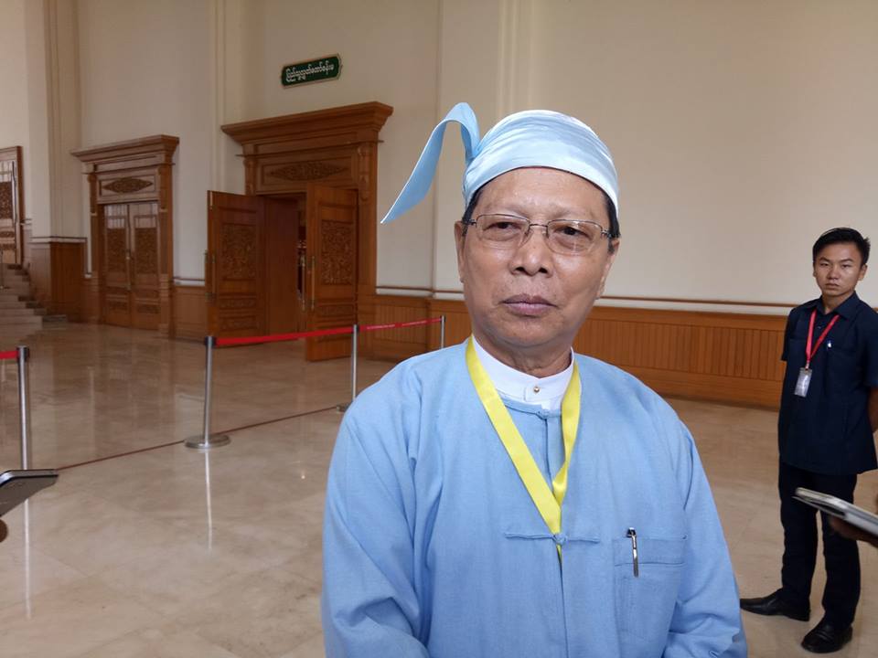 အေျခအျမစ္မရွိစြပ္စြဲ ဆႏၵျပသူမ်ားအား တရားျပန္စြဲမည္ဟု သာသနာေရးဝန္ႀကီးေျပာ (႐ုပ္သံ)
