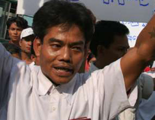 ၅၀၀၀ က်ပ္တန္ ဆင္းမ္ကတ္ အျမန္ဆံုး အသံုးျပုခြင့္ေပးရန္ ေတာင္းဆို