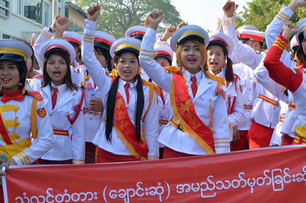 ေခ်ာင္းဆုံၿမိဳ႕နယ္ အန္အယ္ဒီအလုပ္အမႈေဆာင္ ၂၁ ဦး တာ၀န္မွ ယာယီရပ္ဆုိင္း