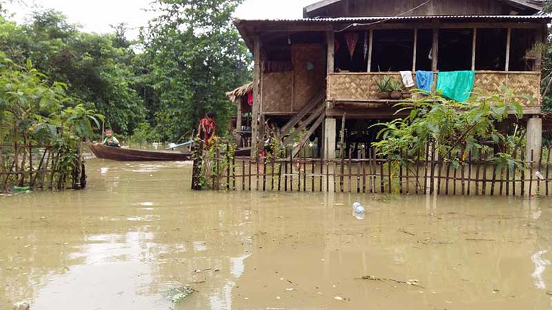 မေဒါက္ၿမိဳ႕ စုိးရိမ္ေရမွတ္အထက္ ေက်ာ္လြန္၊ ကယ္ဆယ္ေရးစခန္းမ်ားဖြင့္ရန္ ျပင္ဆင္