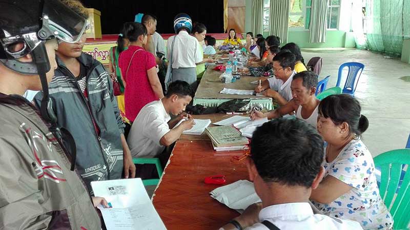 ကညြတ္ကြင္းတြင္ ဆိုင္ကယ္ယာဥ္ေမာင္းလိုင္စင္မ်ား ျပဳလုပ္ေပး