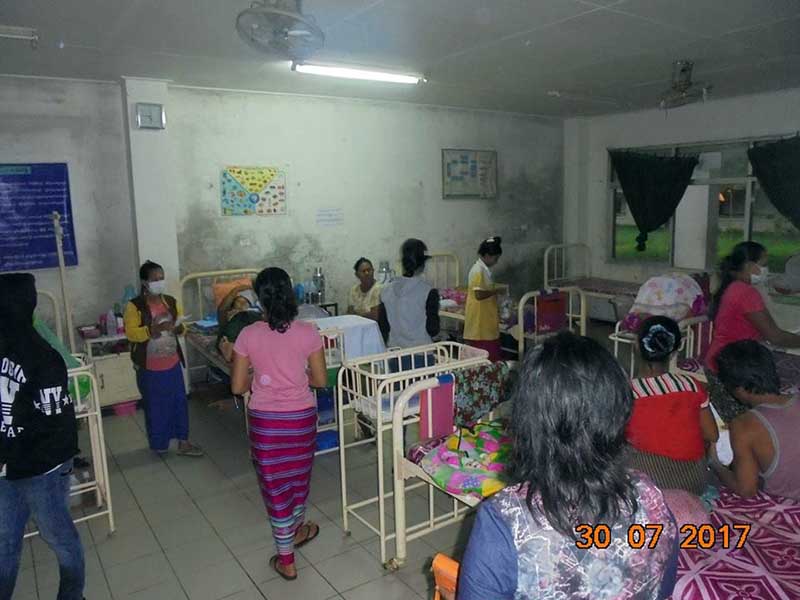 ေကာ့ေသာင္းတြင္ H1N1 ႀကိဳတင္ကာကြယ္ေရး Mask ႏွင့္ လက္ကမ္းစာမ်ား ေ၀ငွ