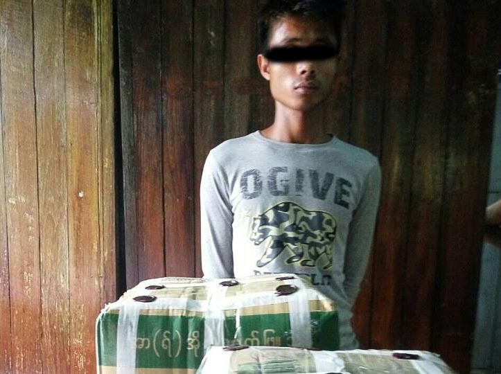 သာစည္-ေတာင္ႀကီးလမ္းတြင္ က်ပ္သိန္း ၄၀ ေက်ာ္တန္ဖိုးရွိ ဘိန္းစိမ္းမ်ားဖမ္းမိ