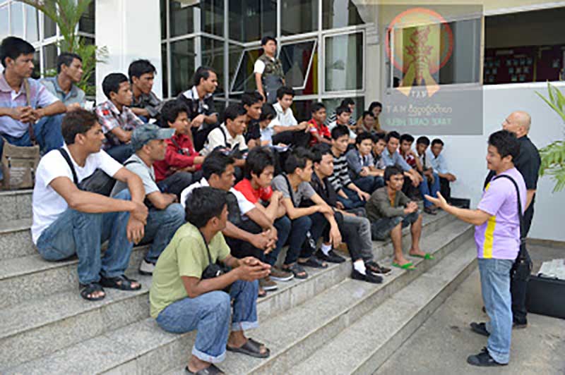 ျမန္မာအလုပ္သမားမ်ား နစ္နာေၾကး ဘတ္ေငြ ၁ သန္းေက်ာ္ ျပန္ရၿပီ