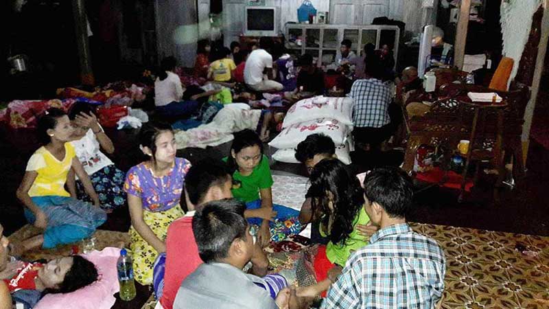 သထံုၿမိဳ႕ ဘုန္းႀကီးေက်ာင္းတြင္ ေက်ာင္းသူ ၁၀ ဦးခန္႔ သရဲပူးခံရ