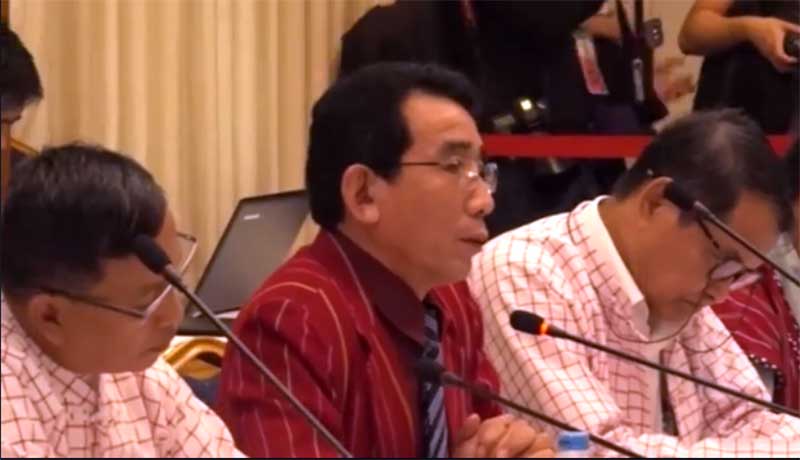 ၿငိမ္းခ်မ္းေရးေကာ္မရွင္ႏွင့္ေတြ႔ဆံုပြဲ ေက်နပ္အားရမႈမရွိဟု ခူးဦးရယ္ေျပာ