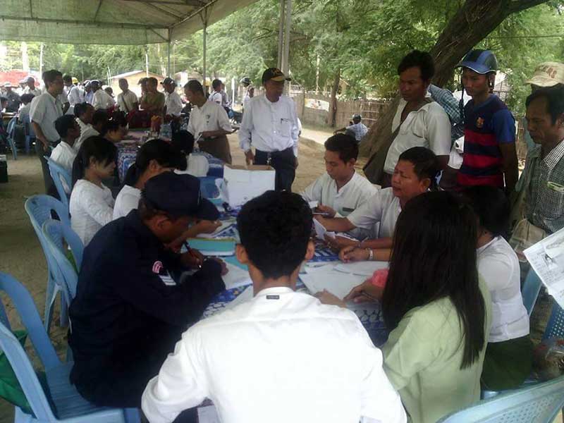 ေခ်ာက္ၿမိဳ႕တြင္ လိုင္စင္မဲ့ ေမာ္ေတာ္ဆိုင္ကယ္မ်ားအား ​ေန႔ခ်င္​းၿပီး လိုင္စင္ျပဳလုပ္ေပး