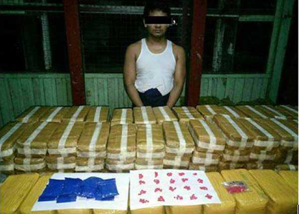 ေမာင္ေတာၿမိဳ႕နယ္တြင္  စိတ္ႂကြေဆးျပား ၁ သန္းေက်ာ္ ဖမ္းမိ