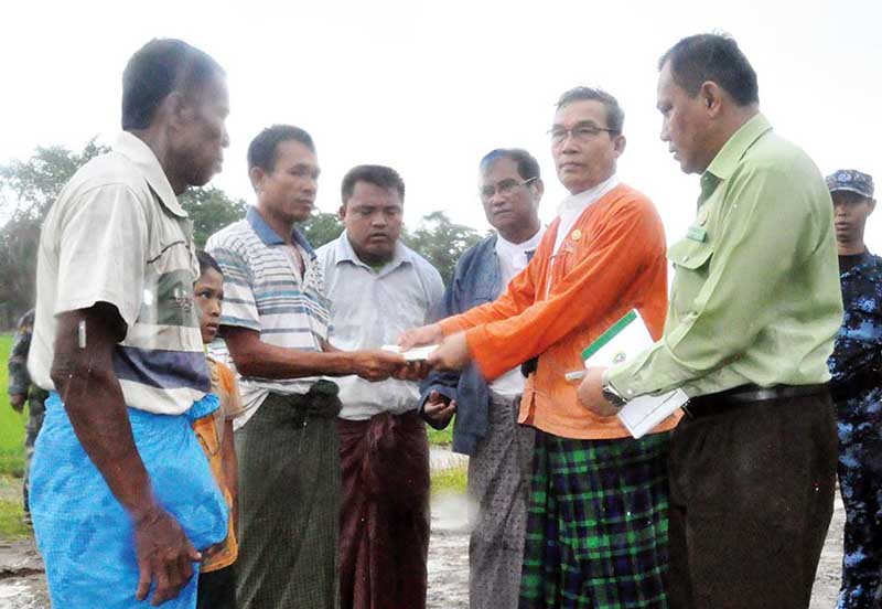 လုံၿခံဳေရးကုိ အဓိကဦးစားေပး ေဆာင္ရြက္ထားေၾကာင္း ရခုိင္ျပည္နယ္၀န္ႀကီးခ်ဳပ္ ေျပာ