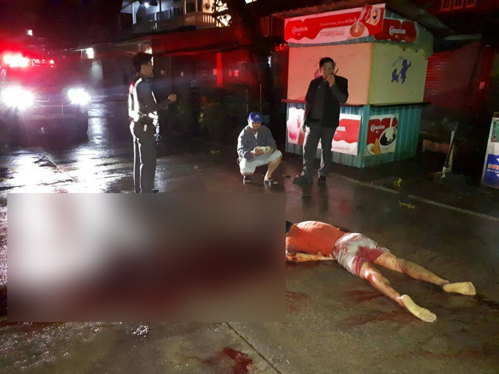 မယ္ဆိုင္တြင္ ျမန္မာအလုပ္သမားခ်င္း ဓားထိုးမႈျဖစ္၊ ၁ ဦးေသဆံုး