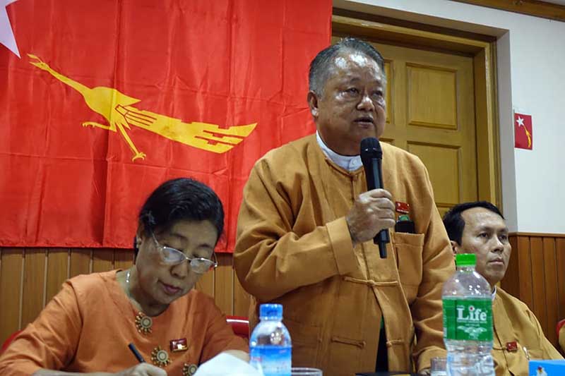 အန္အယ္လ္ဒီ ကိုယ္စားလွယ္အခ်ဳိ႕ ဘ၀ေမ့ေနဟု ဦး၀င္းထိန္ သတိေပး