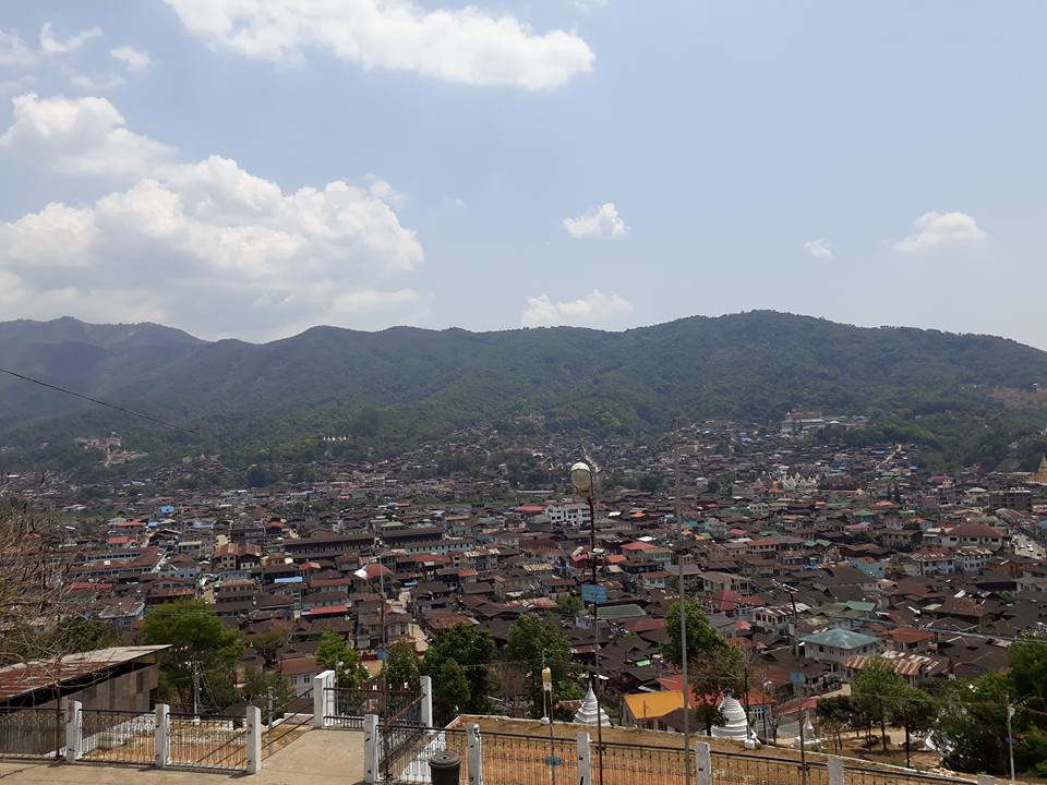 မိုးကုတ္ၿမိဳ႕တြင္ ေျမၿပိဳမႈျဖစ္ပြား လူ ၃ ဦး ဒဏ္ရာရ