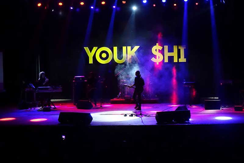 Youk $hi ဂီတေဖ်ာ္ေျဖပြဲ (ဓာတ္ပုံ)