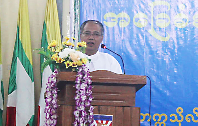 စာတတ္ေျမာက္ေရးလုပ္ငန္းခြင္ဝင္ ေက်ာင္းသားေက်ာင္းသူမ်ားကို ​ကူညီ​ရန္ တိုက္တြန္း