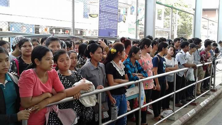 အလုပ္သမားအခြင့္အေရး ဆံုး႐ံႈးခဲ့သည့္ ျမန္မာအလုပ္သမား ၁၀၀ ေက်ာ္ ျပန္ေရာက္