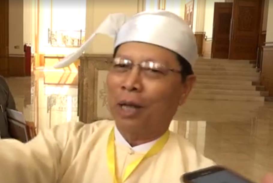 လက္နက္ထည့္ထားတဲ့အိတ္ကုိ သတၱိရွိရွိ X-ray အျဖတ္ခံတာက စဥ္းစားစရာ အမ်ားႀကီးျဖစ္ပါတယ္ - သူရဦးေအာင္ကုိ