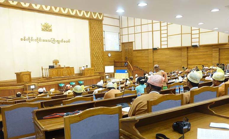 မသန္စြမ္းသူမ်ားအား အလုပ္အကိုင္အခြင့္အလမ္း ဖန္တီးေပးေရးအဆုိ မဲခဲြဆံုးျဖတ္