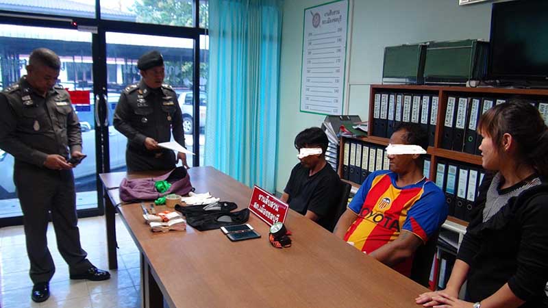 ျမန္မာစံုတြဲ မဂၤလာေဆာင္ရန္စုထားသည့္ ဘတ္ ၁ သိန္းေက်ာ္ႏွင့္ ေရႊစမ်ား လုယက္ခံရ