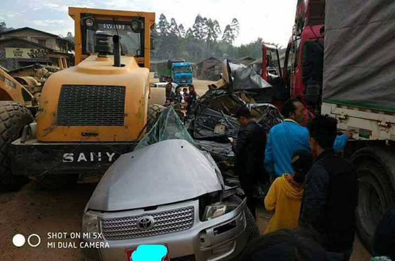 ကြတ္ခိုင္တြင္ ယာဥ္တိုက္မႈျဖစ္၊ ၅ ဦး ေသဆံုး