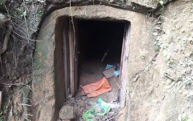 ေမာင္ေတာတြင္ အၾကမ္းဖက္သမားမ်ား ျပဳလုပ္ထားသည့္ လိုဏ္ဂူမ်ား ေတြ႔ရွိ (ဓာတ္ပုံ)
