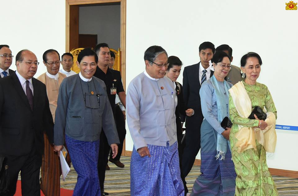 ေဒၚေအာင္ဆန္းစုၾကည္ ဗီယက္နမ္ႏွင့္ ဖိလစ္ပိုင္ကို ခရီးထြက္