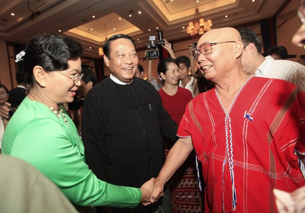 အပစ္ရပ္​ေရး​ဆိုင္ရာ က်င့္​ဝတ္ ​ေကအန္ယူ ​ေဆြး​ေနြး​