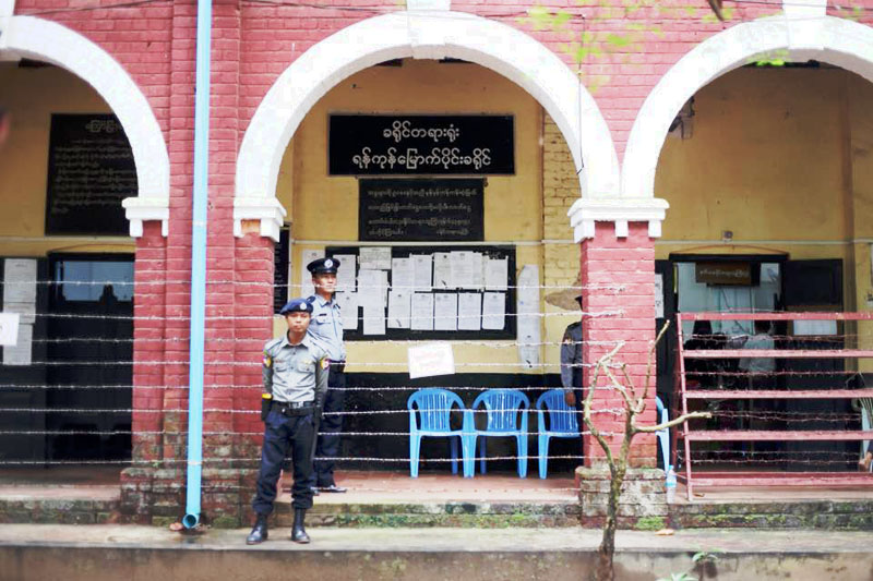 ဦးကိုနီ အမႈႏွင့္ပတ္သက္၍ မမွန္သက္ေသ ထြက္ဆိုခဲ့မႈ အမိန္႔မခ်ႏိုင္ေသး