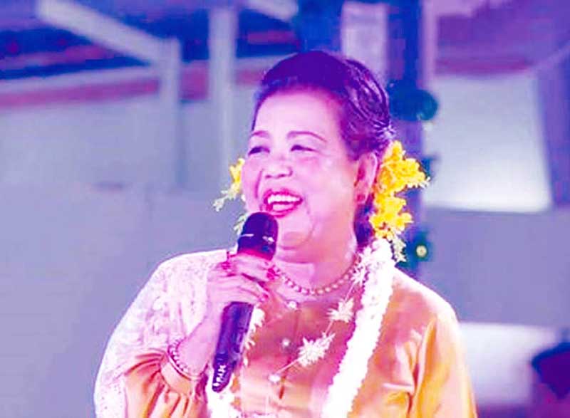 အဆုိေတာ္မာမာေအး ရန္ကုန္ႏွင့္မႏၱေလးတြင္ တကုိယ္ေတာ္ေဖ်ာ္ေျဖပြဲ လုပ္မည္