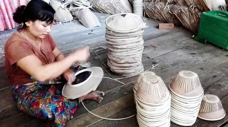 ေဒသထြက္ ဝါးခေမာက္မ်ား အသံုးျပဳမႈနည္းသျဖင့္ ဝါးခေမာက္လုပ္ကိုင္သူမ်ား အခက္ႀကံဳ