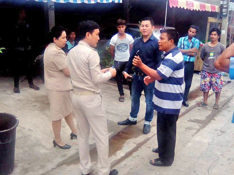 ျမန္မာ ၂၀၀ ခန္႔ အလုပ္သမား အခြင့္အေရး ေတာင္းဆိုရာမွ ၂ ဦး ႐ုိက္ႏွက္ခံရ