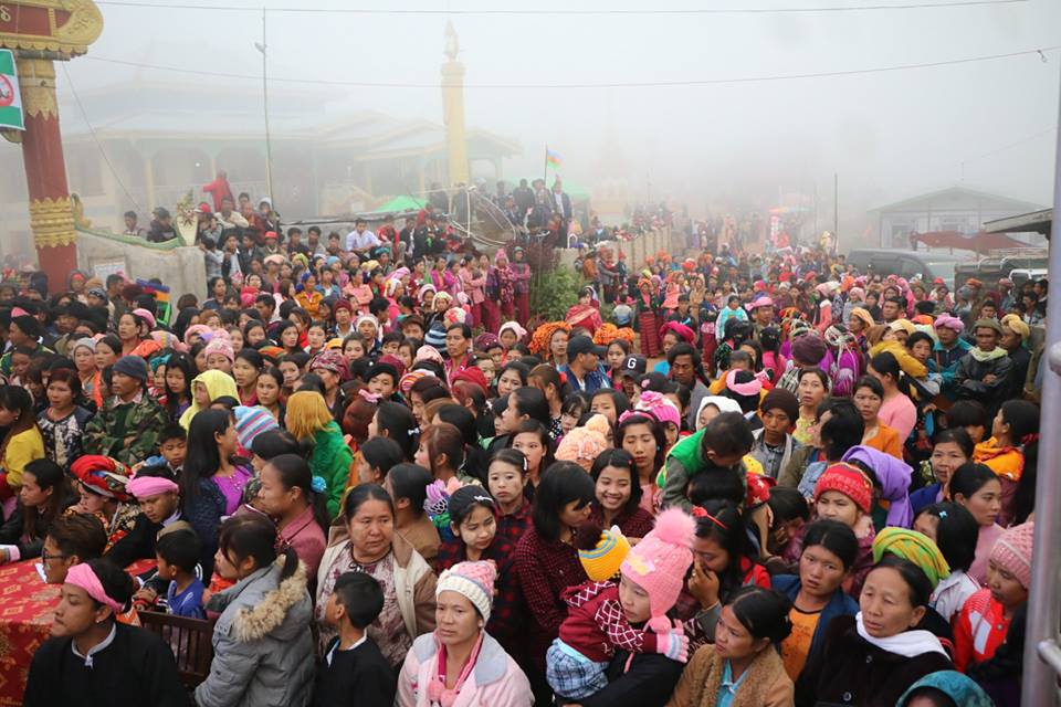 တအာင္​း ႏွစ္​သစ္​ကူးအခမ္​းအနား က​ေလာတြင္​က်င္းပ (ဓာတ္ပံု)