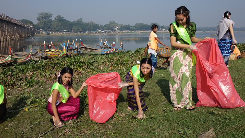မႏၱေလးအလွမယ္မ်ား စြန္႔ပစ္အမိႈက္ပညာေပးလႈပ္ရွား (ဓာတ္ပံု)