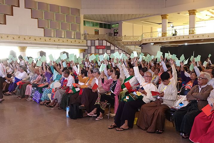 အမ်ဳိးသားစာေပ ကဗ်ာဆုႏွစ္ဆုေပးေရးအဆို စာေပညီလာခံတြင္ စိတ္၀င္စားမႈမ်ားျပား
