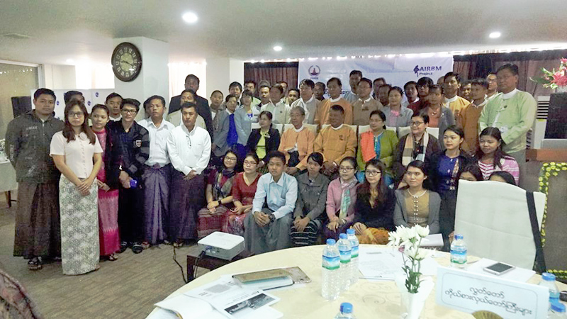 ဧရာဝတီျမစ္အခ်ိဳ႕ေနရာမ်ားတြင္ ေရအရည္အေသြးညံ့ၿပီး ညစ္ညမ္းေန  