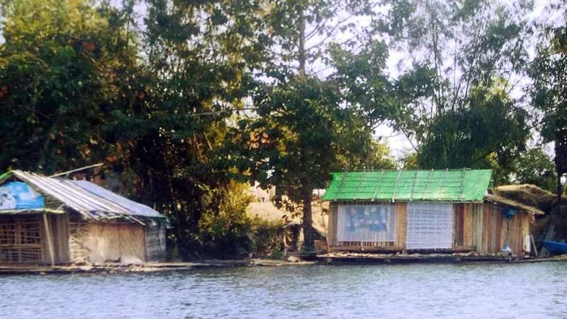 ေခ်ာင္းေစာက္ေက်းရြာ အုပ္ခ်ဴပ္ေရးမႉးကို တရားမဝင္ ေငြေၾကးေကာက္ခံမႈျဖင့္ တိုင္ၾကား